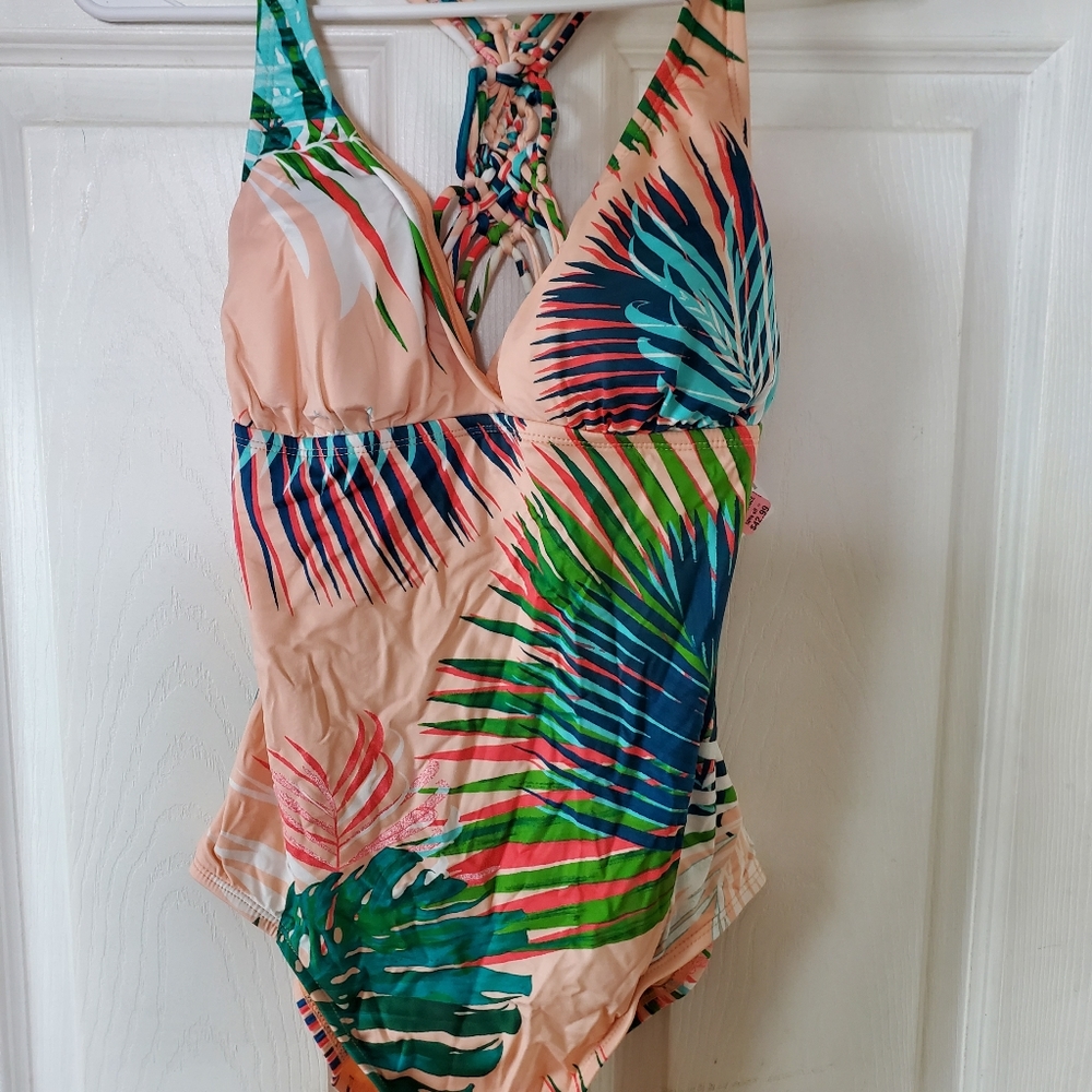 Bathing suit
